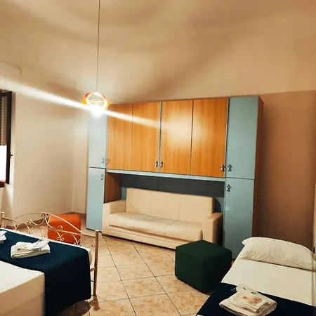 公寓 Casa Roberta 2 塔兰托